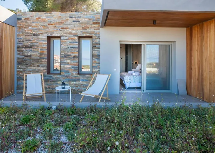 Beach Maisonette Villa Hanioti