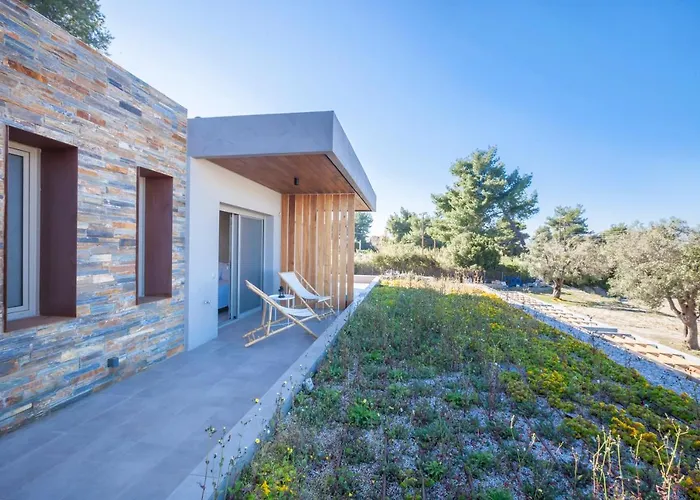 Beach Maisonette Villa Hanioti