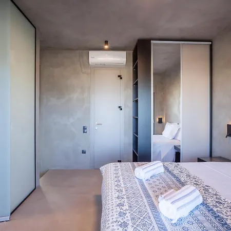 Beach Maisonette Villa *