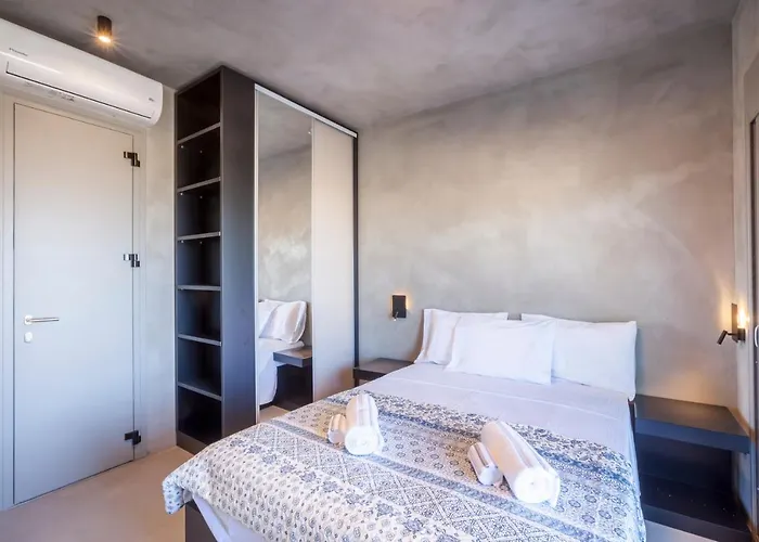 Beach Maisonette